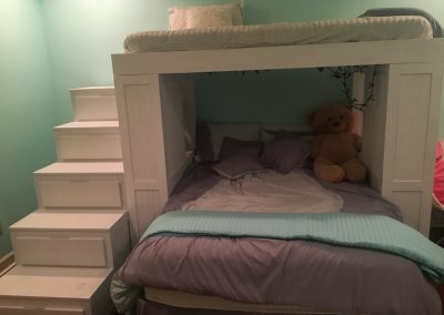 Bunk bed and stairs with drawers